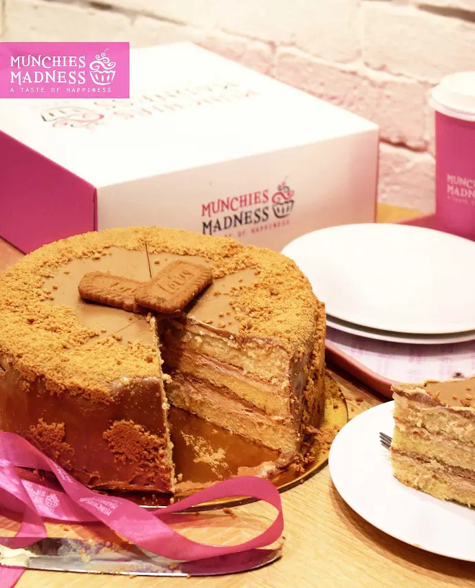 Lotus Cake